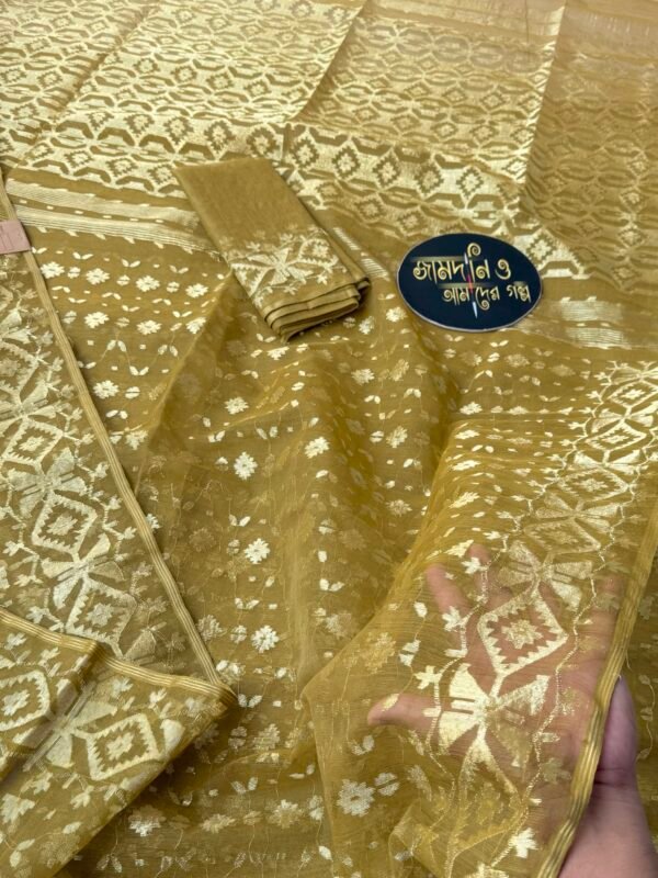 Jamdani Saree Halfsilk Olive Golden