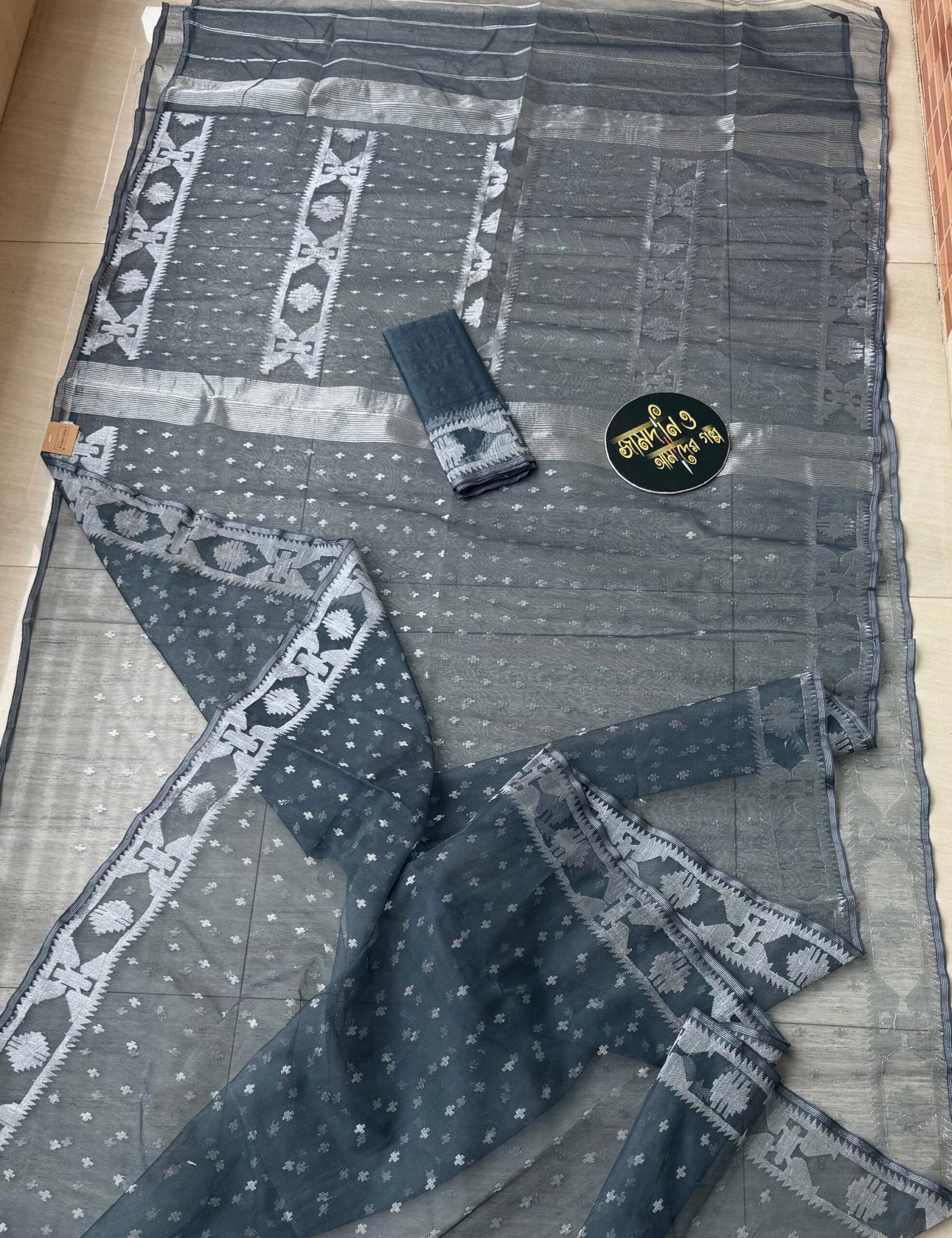 Jamdani Saree Half Silk Gray - Image 4