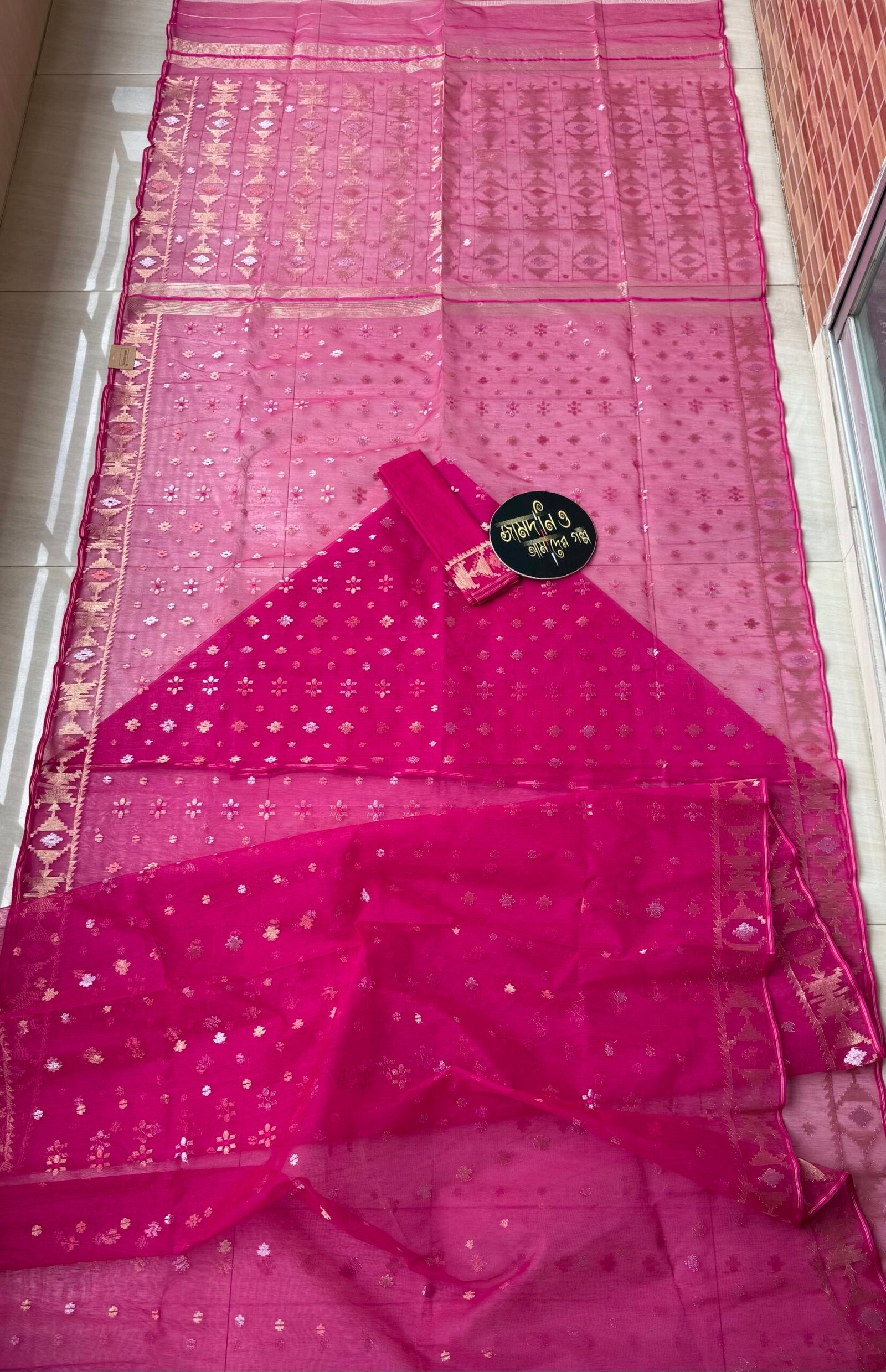Jamdani saree Halfsilk Magenta Colour - Image 4