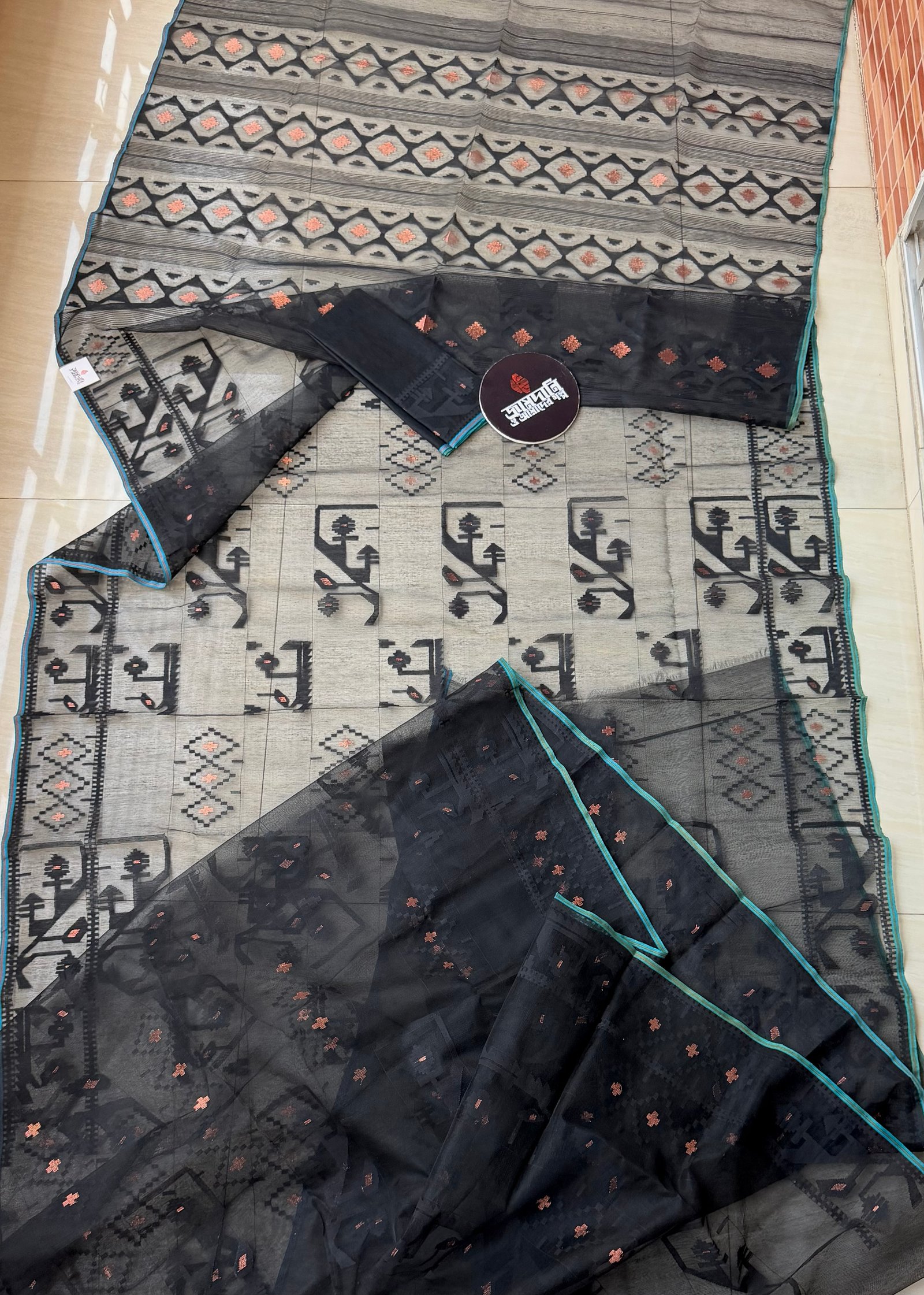 Jamdani Saree Halfsilk Black